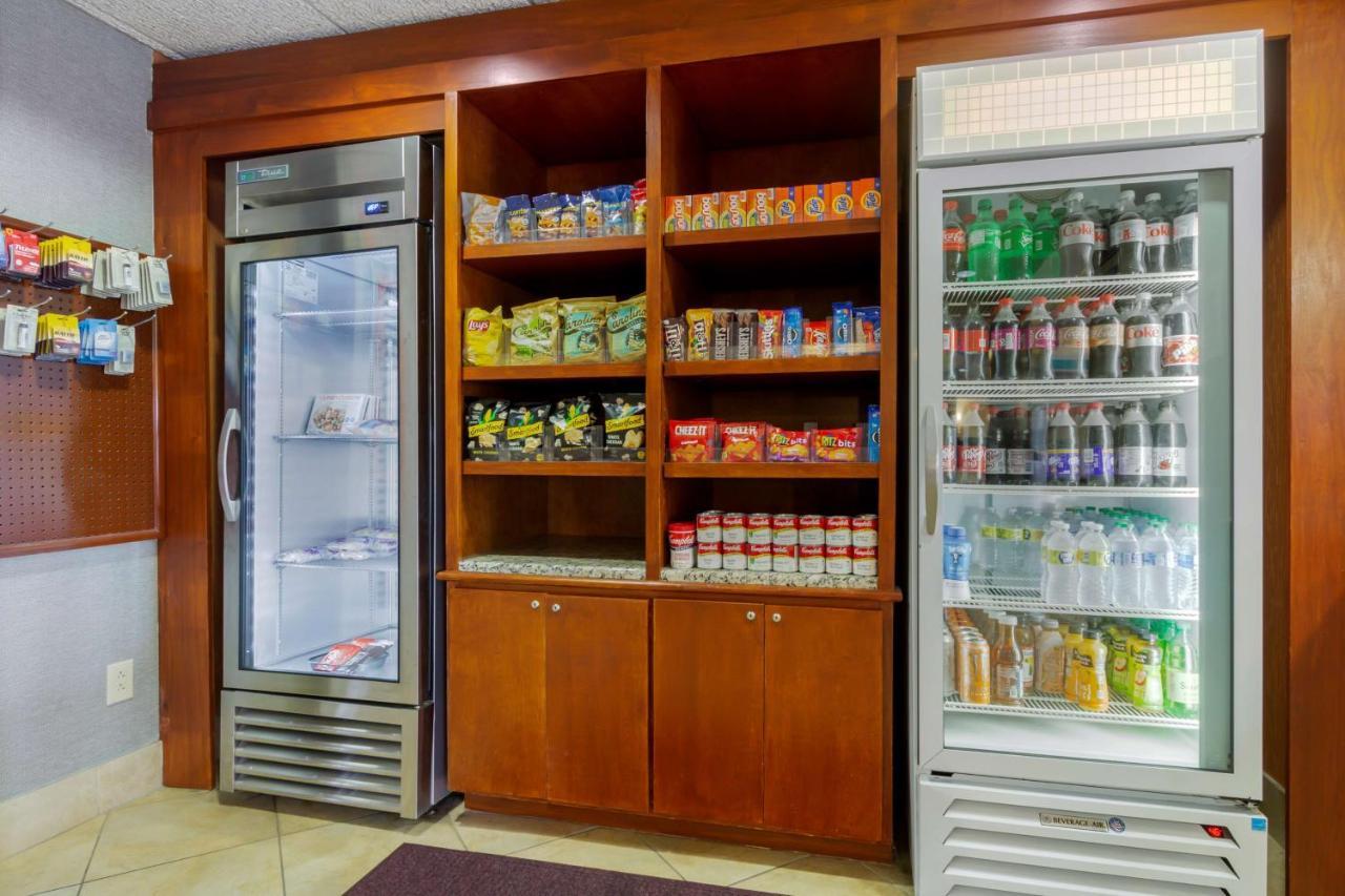 威尔明顿/莱茨维尔比奇贝斯特韦斯特优质酒店 外观 照片
